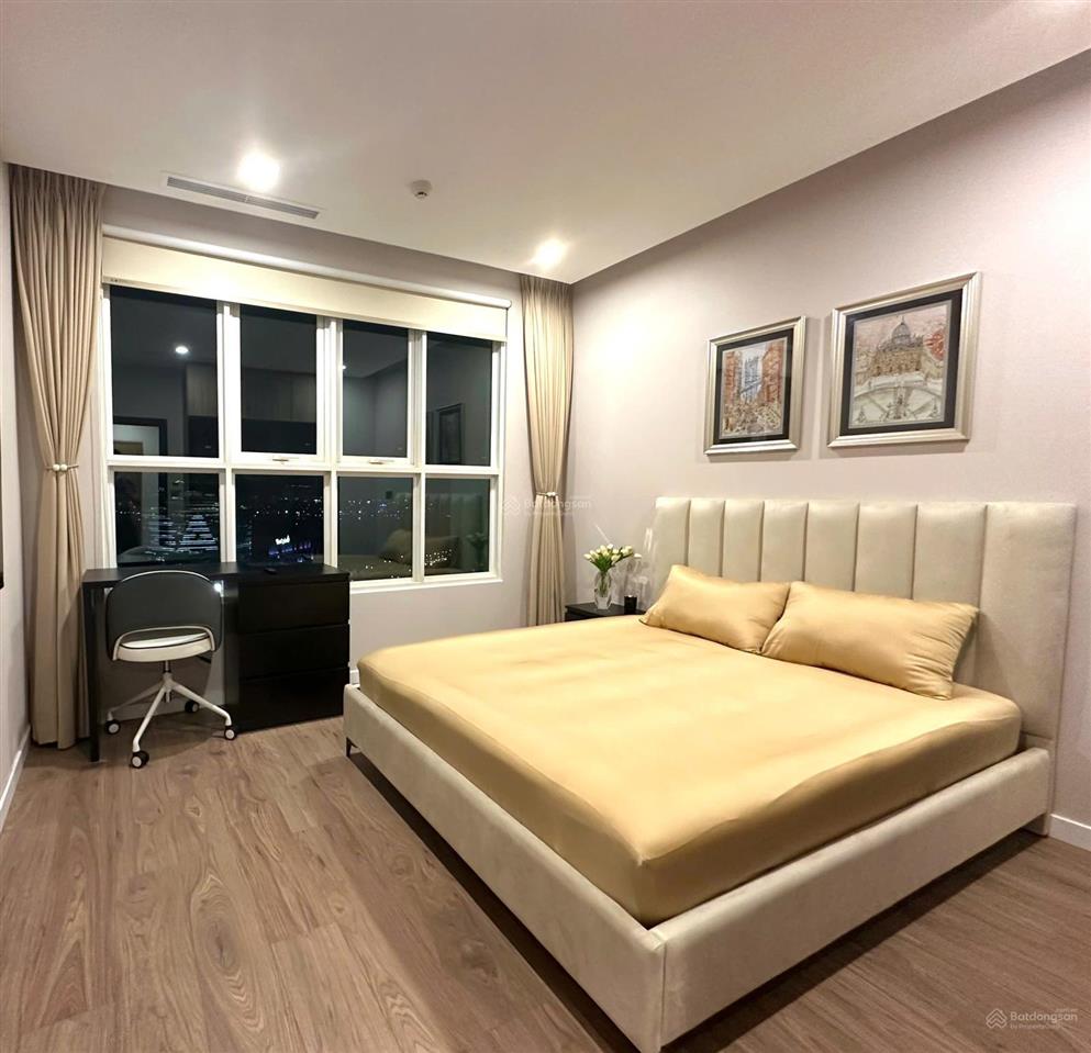 Bán căn hộ sadora sala 2pn, view hồ bơi, q1, mai chí thọ