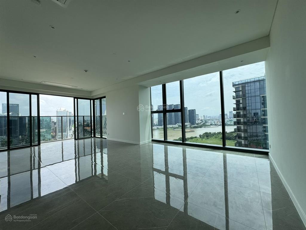 Cho thuê opera residence 3pn 137m2 tầng 2x view trung tâm tp.hcm 145tr/tháng