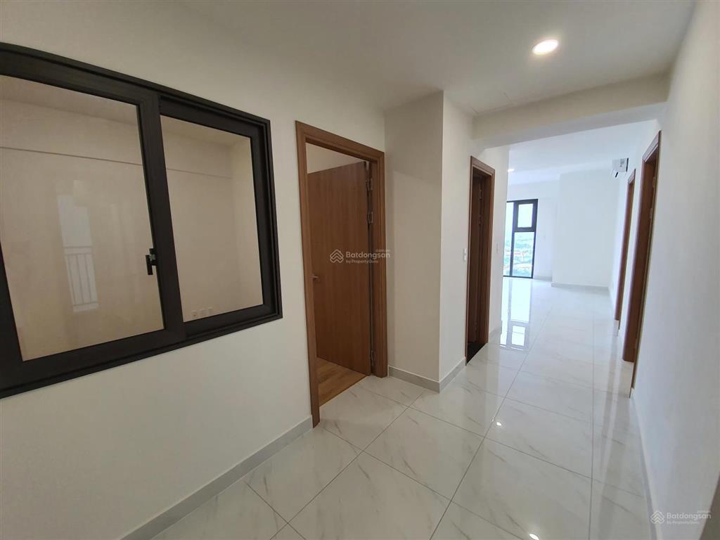 Bán căn 3pn diện tích 93m2 tại chung cư hera hồng bàng  hải phòng giá 2.85 tỷ (giá rẻ tầng đẹp)