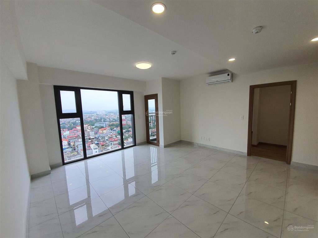 Bán căn 3pn diện tích 93m2 tại chung cư hera hồng bàng  hải phòng giá 2.85 tỷ (giá rẻ tầng đẹp)