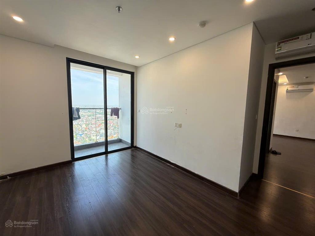 Bán căn 2pn mã ch21 diện tích to, đã có bìa, giá bán 2.280 triệu chung cư hoàng huy grand sở dầu