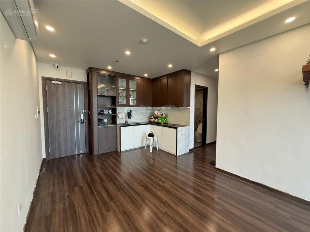 Bán căn 2pn mã ch21 diện tích to, đã có bìa, giá bán 2.280 triệu chung cư hoàng huy grand sở dầu