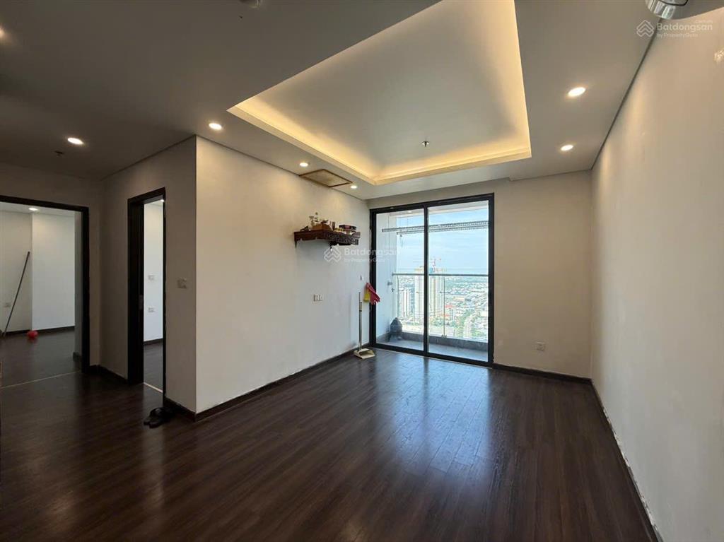 Bán căn 2pn mã ch21 diện tích to, đã có bìa, giá bán 2.280 triệu chung cư hoàng huy grand sở dầu