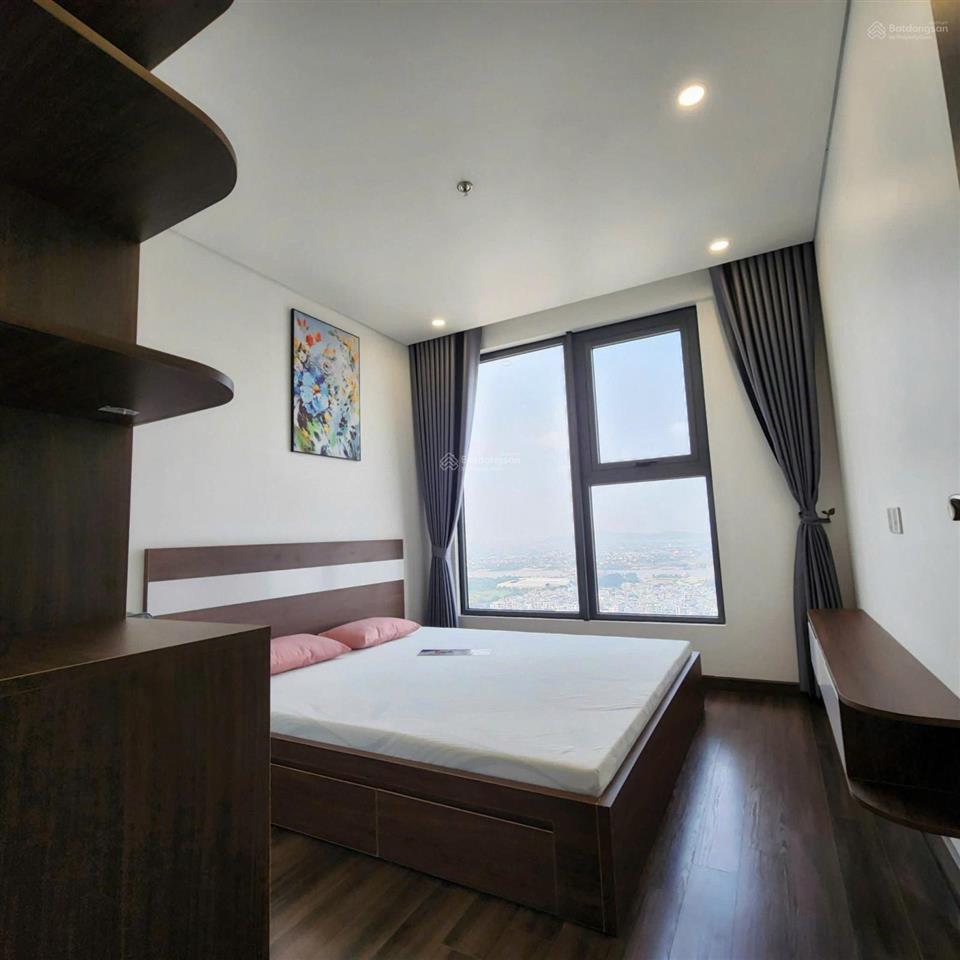 Cần bán căn góc 3pn mã ch08 giá 2.750 tỷ chung cư hoàng huy grand sở dầu  37 tầng giá cạnh tranh