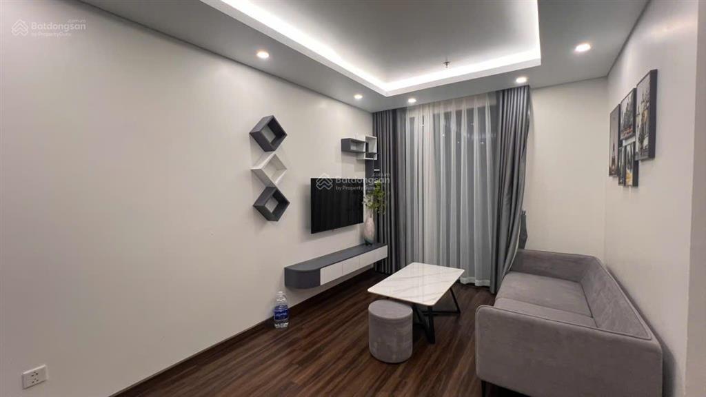 Bán căn 1,5pn ful đồ đã có bìa tầng trung đẹp giá 1,9 tỷ chung cư hoàng huy grand tower  sở dầu