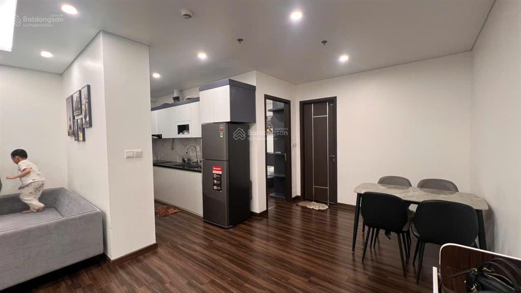 Bán căn 1,5pn ful đồ đã có bìa tầng trung đẹp giá 1,9 tỷ chung cư hoàng huy grand tower  sở dầu