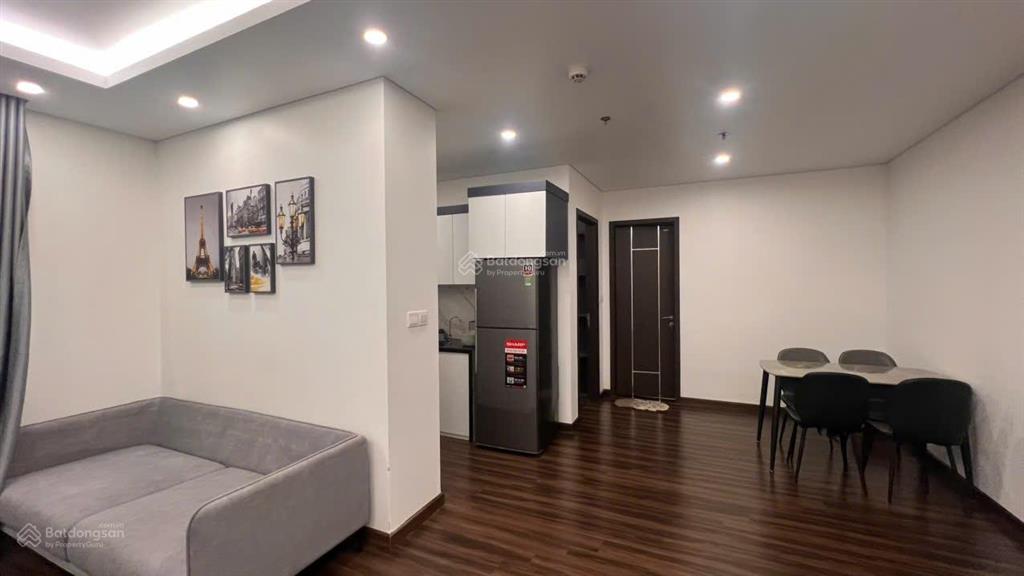 Bán căn 1,5pn ful đồ đã có bìa tầng trung đẹp giá 1,9 tỷ chung cư hoàng huy grand tower  sở dầu