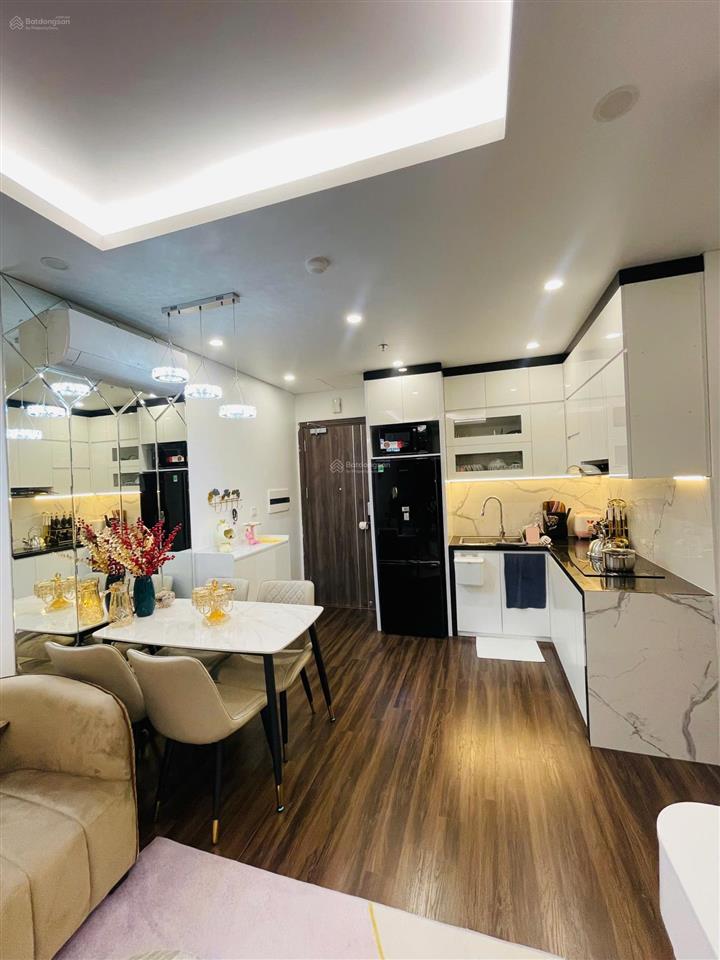 Cho thuê căn hộ 2pn nội thất đẹp giá 9.5 triệu (bao phí) tại hoàng huy grand sở dầu hồng bàng