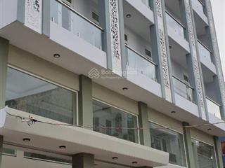 Chính chủ cho thuê văn phòng dt 210m2