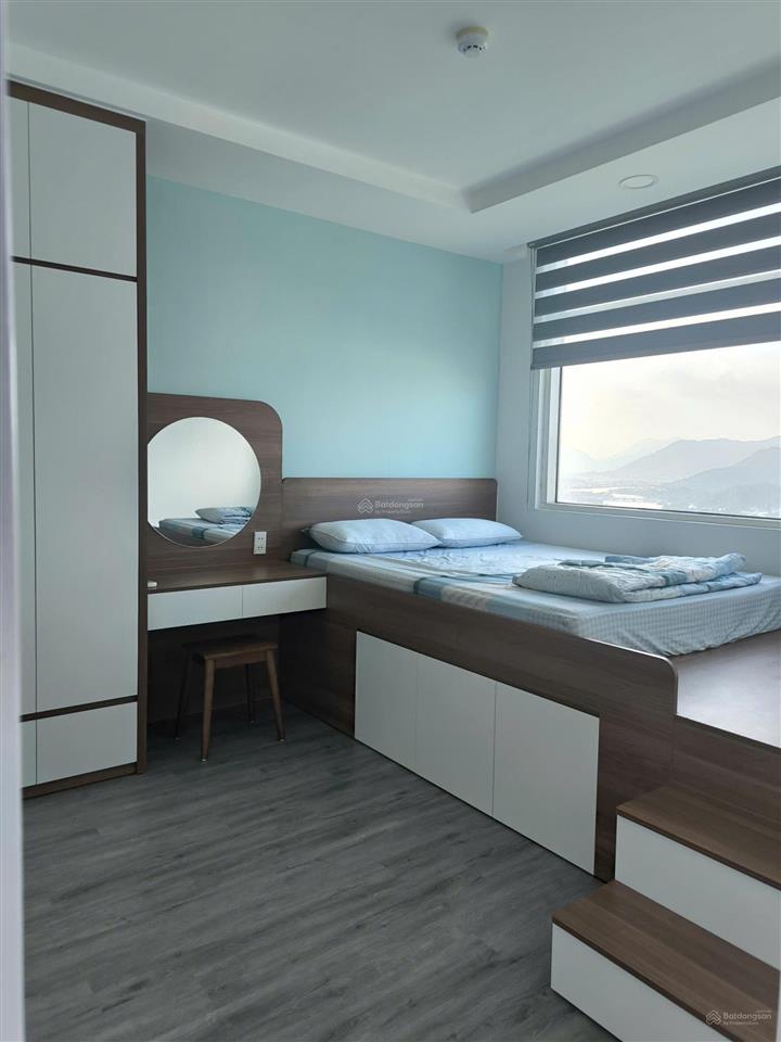 Bán nhanh căn hộ mường thanh 04 nội thất mới 100%  view rộng đẹp
