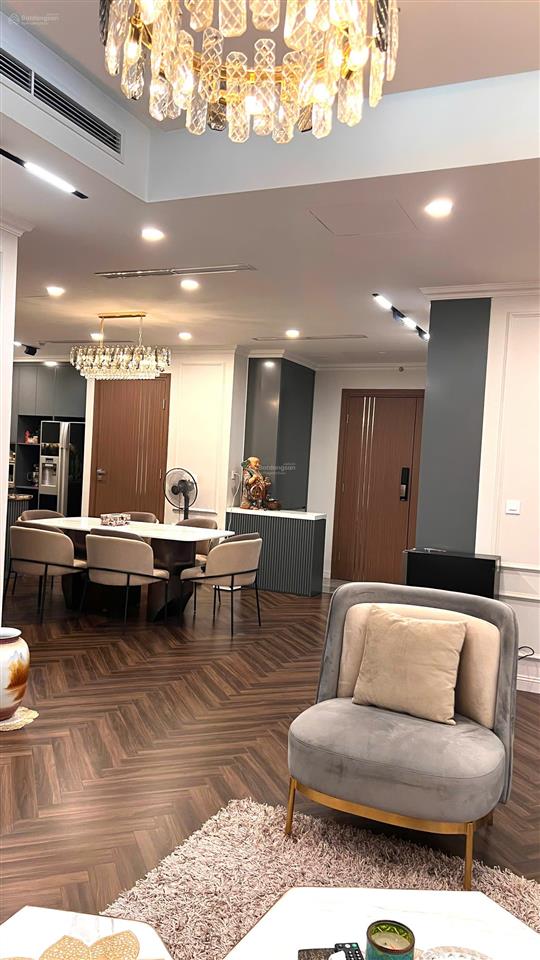 Bán căn hộ cao cấp ciputra  114m²  3pn  full nội thất  giá 13 tỷ