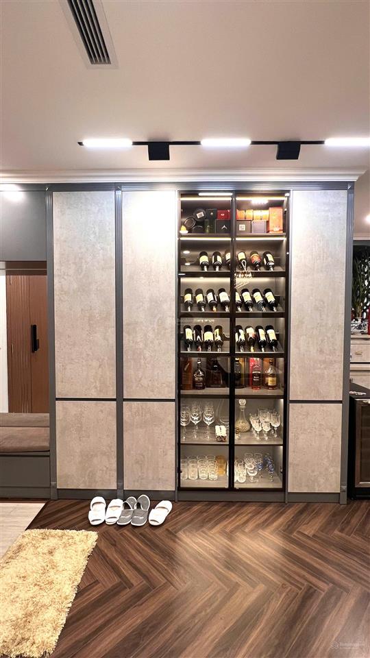 Bán căn hộ cao cấp ciputra  114m²  3pn  full nội thất  giá 13 tỷ