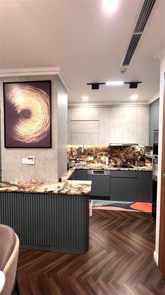 Bán căn hộ cao cấp ciputra  114m²  3pn  full nội thất  giá 13 tỷ