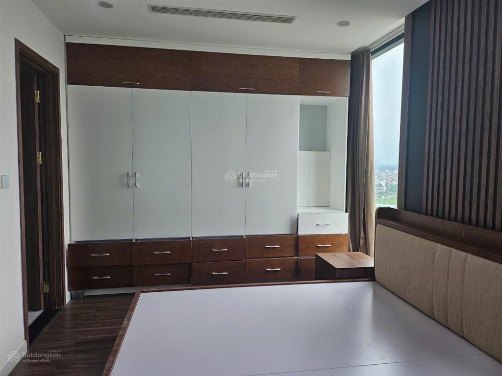 Bán căn hộ sunshine city, dt 98m², 3 pn, view công viên & ciputra, đã có sổ