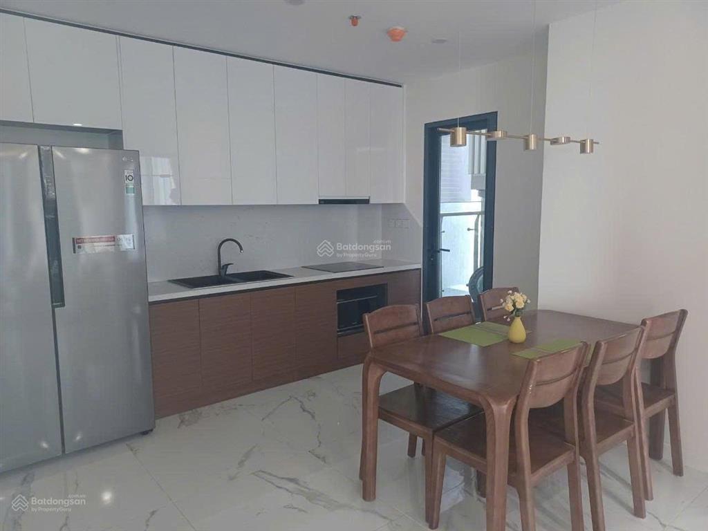 Bán căn hộ sunshine city 104m², 3pn view sông hồng, full nội thất, sổ hồng sẵn, giá 10,5 tỷ