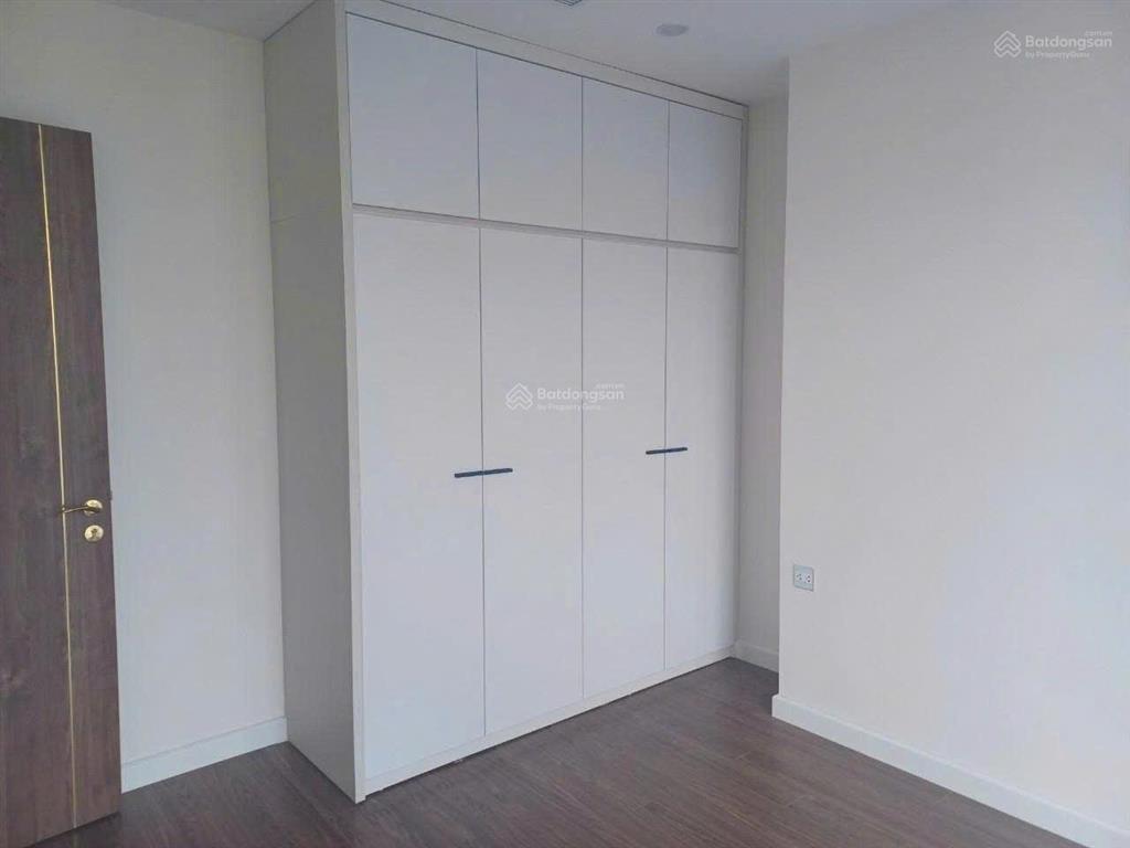 Bán căn hộ sunshine city 104m², 3pn view sông hồng, full nội thất, sổ hồng sẵn, giá 10,5 tỷ