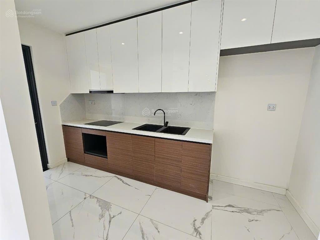 Bán căn hộ sunshine city 97m² 3pn cửa bắc, ban công nam, view nội khu