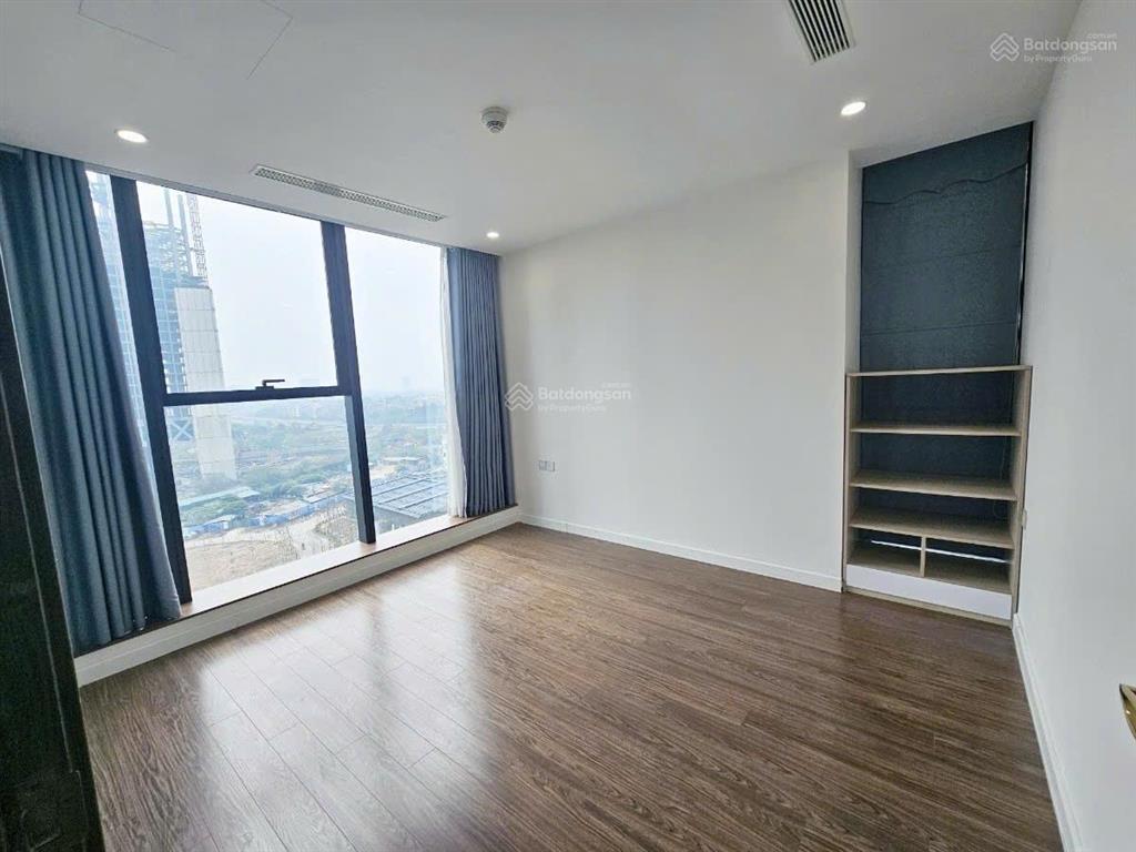 Bán căn hộ sunshine city 97m² 3pn cửa bắc, ban công nam, view nội khu