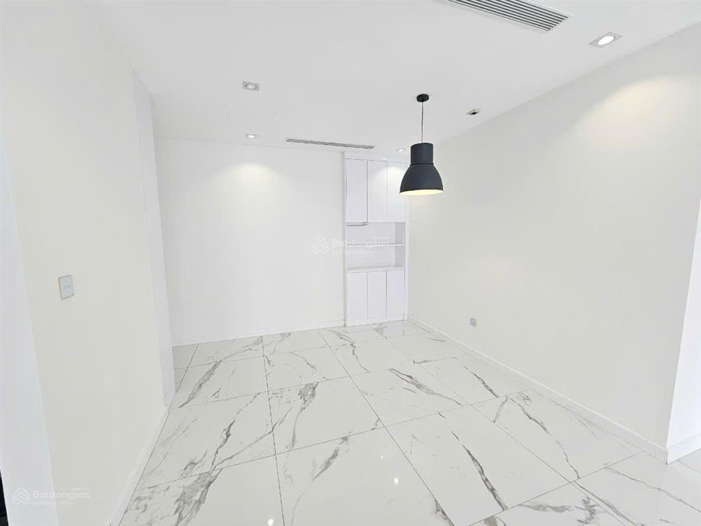 Bán căn hộ sunshine city 97m² 3pn cửa bắc, ban công nam, view nội khu