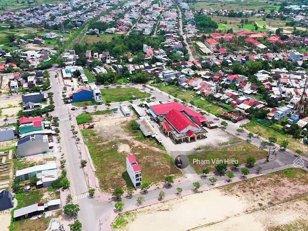 Bán đất nền dự án tại hội an green village, giá 16,5 triệu / m2,dt 126 m2 đường 17,5m.