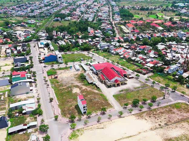 Đất nền ven đà nẵng, dt 126m2 ngang 6m dài 21m vuông vứctrung tâm đường trần thủ độ  giá 1,x tỷ