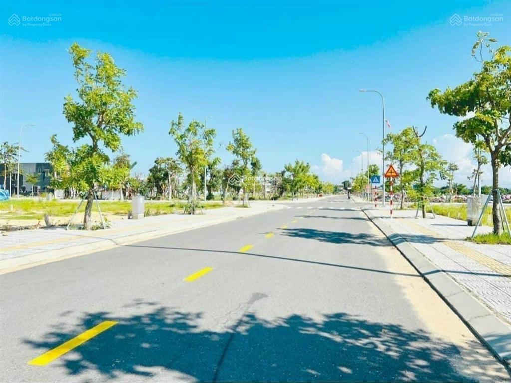Đất nền ven đà nẵng, dt 126m2 ngang 6m dài 21m vuông vứctrung tâm đường trần thủ độ  giá 1,x tỷ