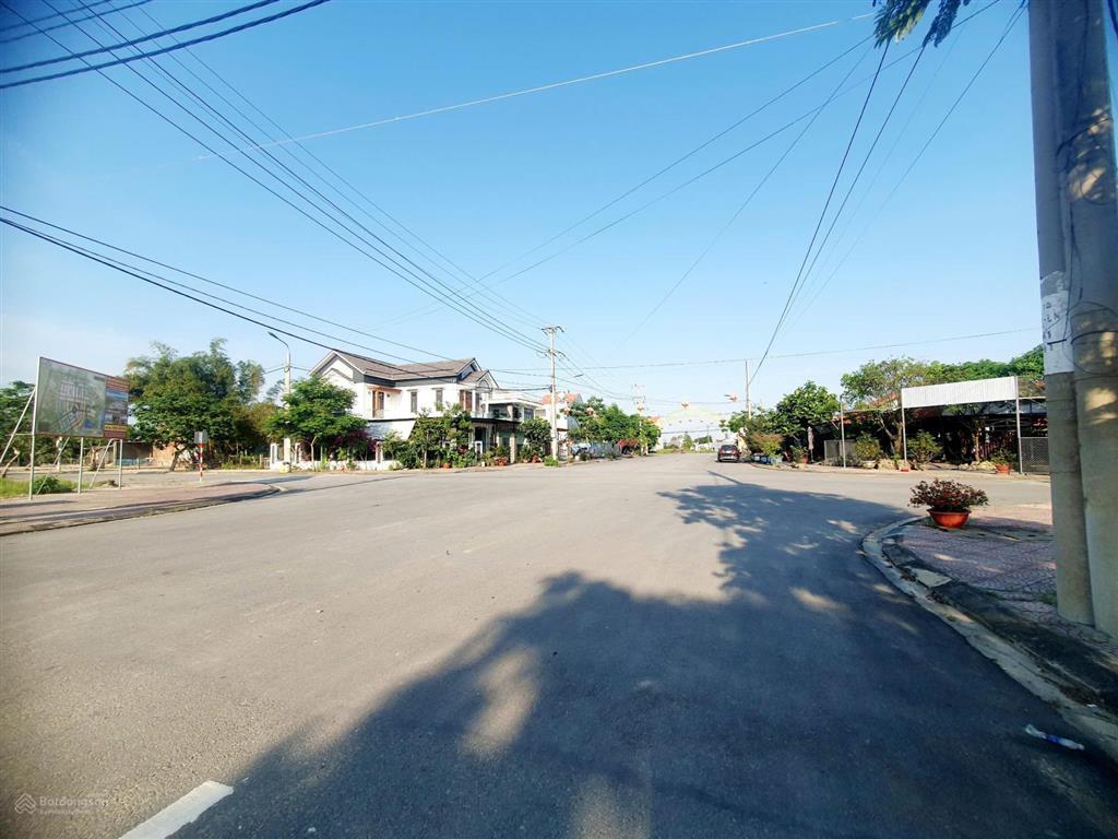 Đất nền ven đà nẵng, dt 126m2 ngang 6m dài 21m vuông vứctrung tâm đường trần thủ độ  giá 1,x tỷ