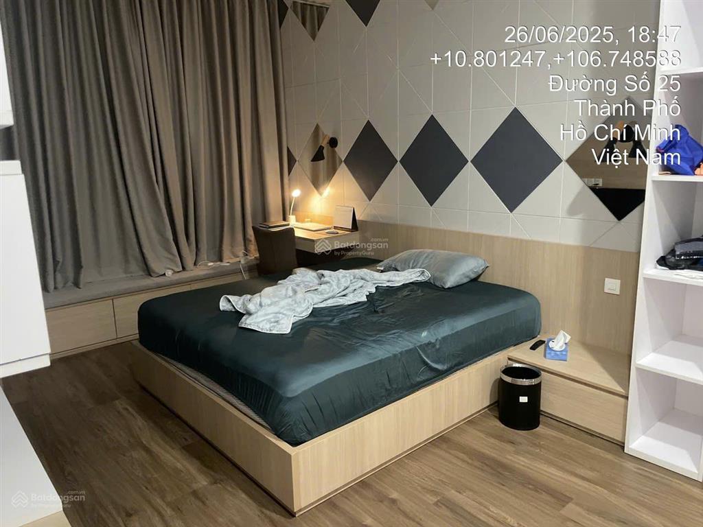 Estella heights 2pn 103m2 tầng cao, full nội thất, view 2 hồ bơi xanh mát đẹp mê ly.  0901 840 ***