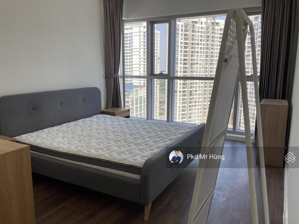 Bán căn hộ estella heights 3pn 125m2  view hồ bơi  tháp có trung tâm thương mại  giá tốt