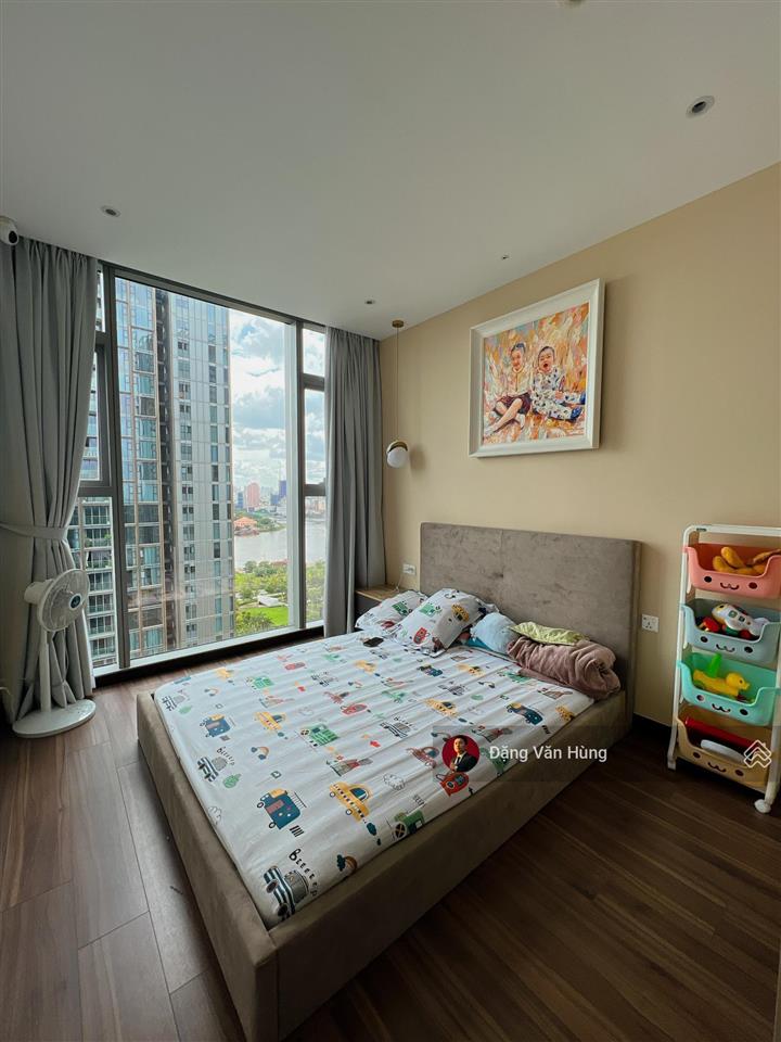Bán căn hộ empire city 4pn  view sông sài gòn & quận 1  giá rẻ  có 102