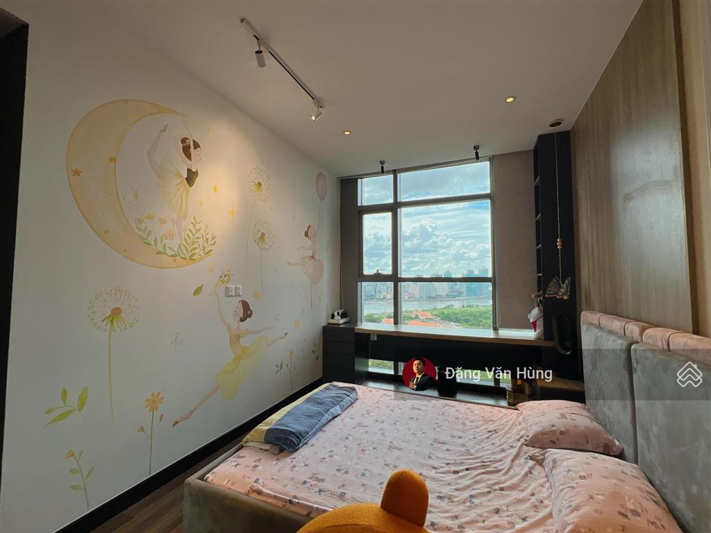 Bán căn hộ empire city 4pn  view sông sài gòn & quận 1  giá rẻ  có 102