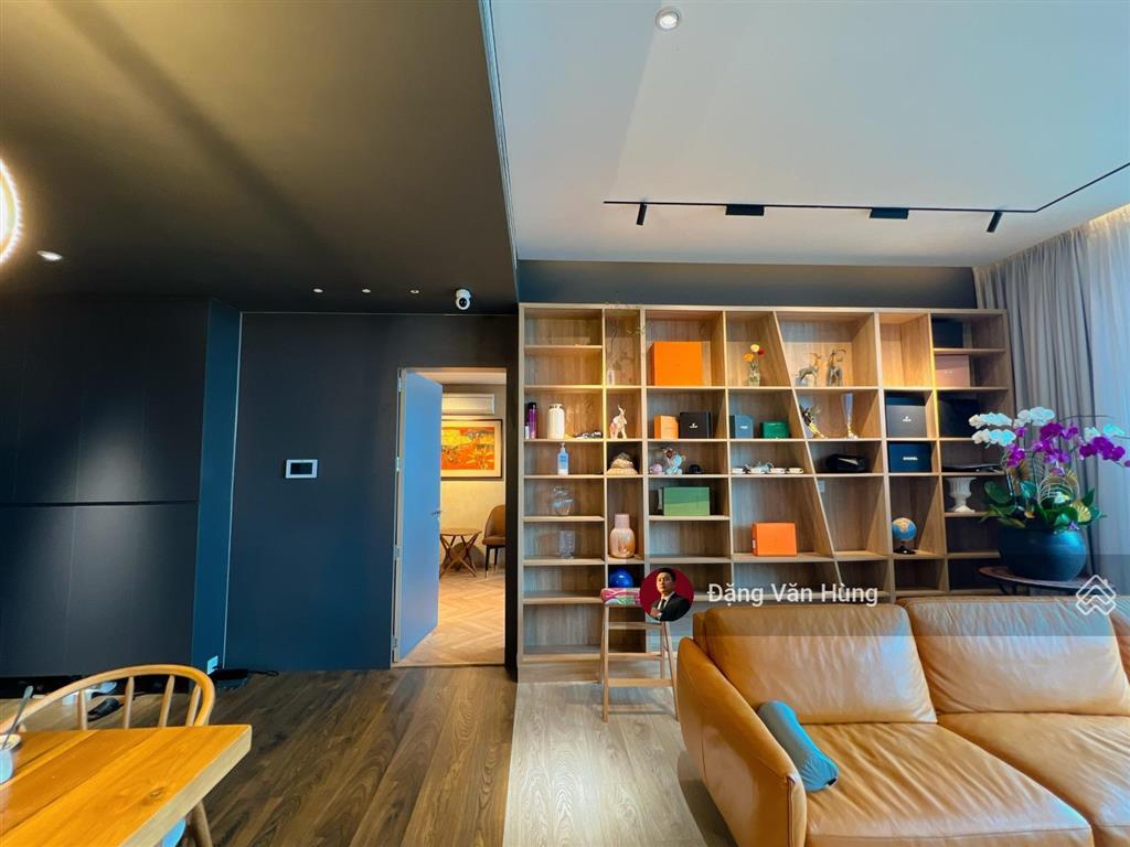 Bán căn hộ empire city 4pn  view sông sài gòn & quận 1  giá rẻ  có 102
