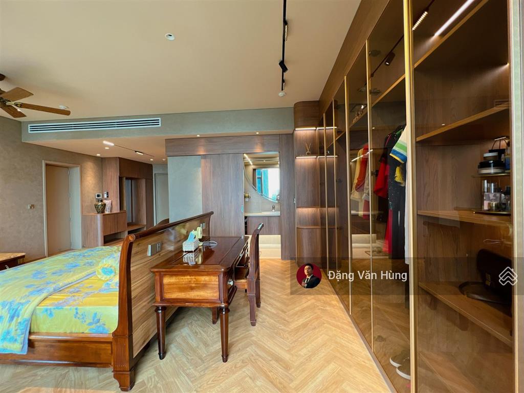 Bán căn hộ empire city 4pn  view sông sài gòn & quận 1  giá rẻ  có 102