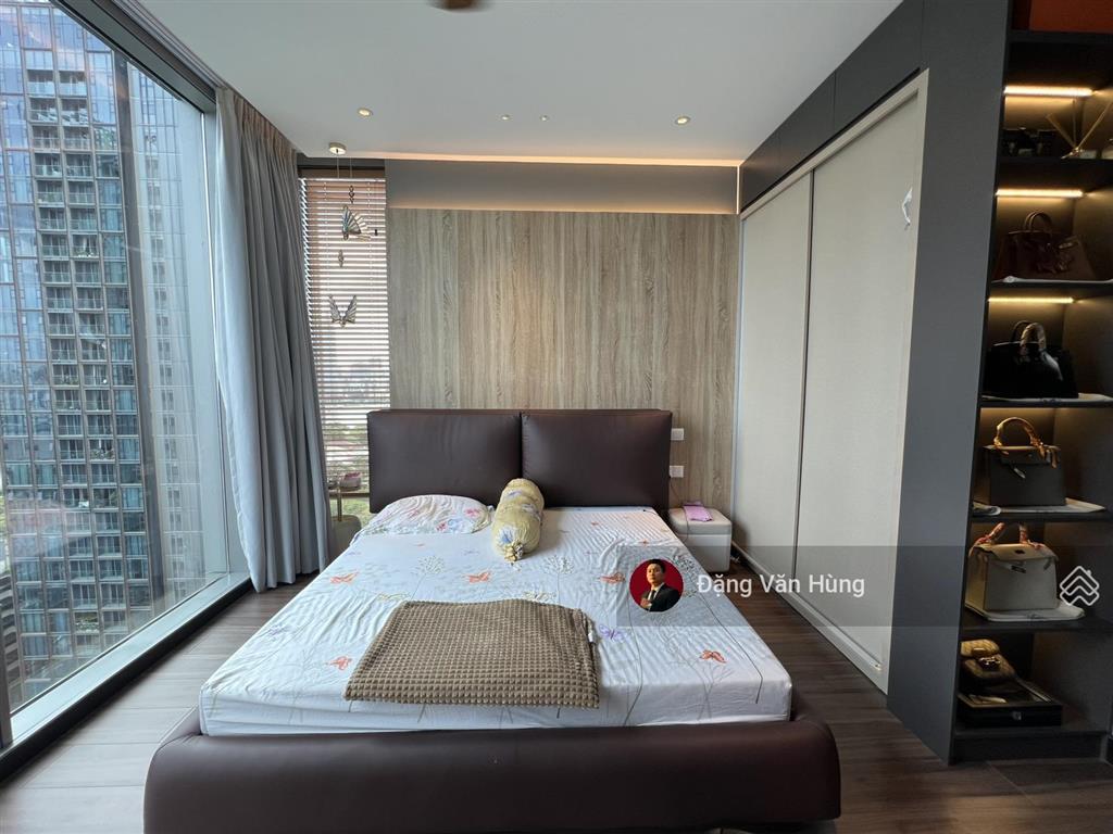 Bán căn hộ empire city 4pn  view sông sài gòn & quận 1  giá rẻ  có 102