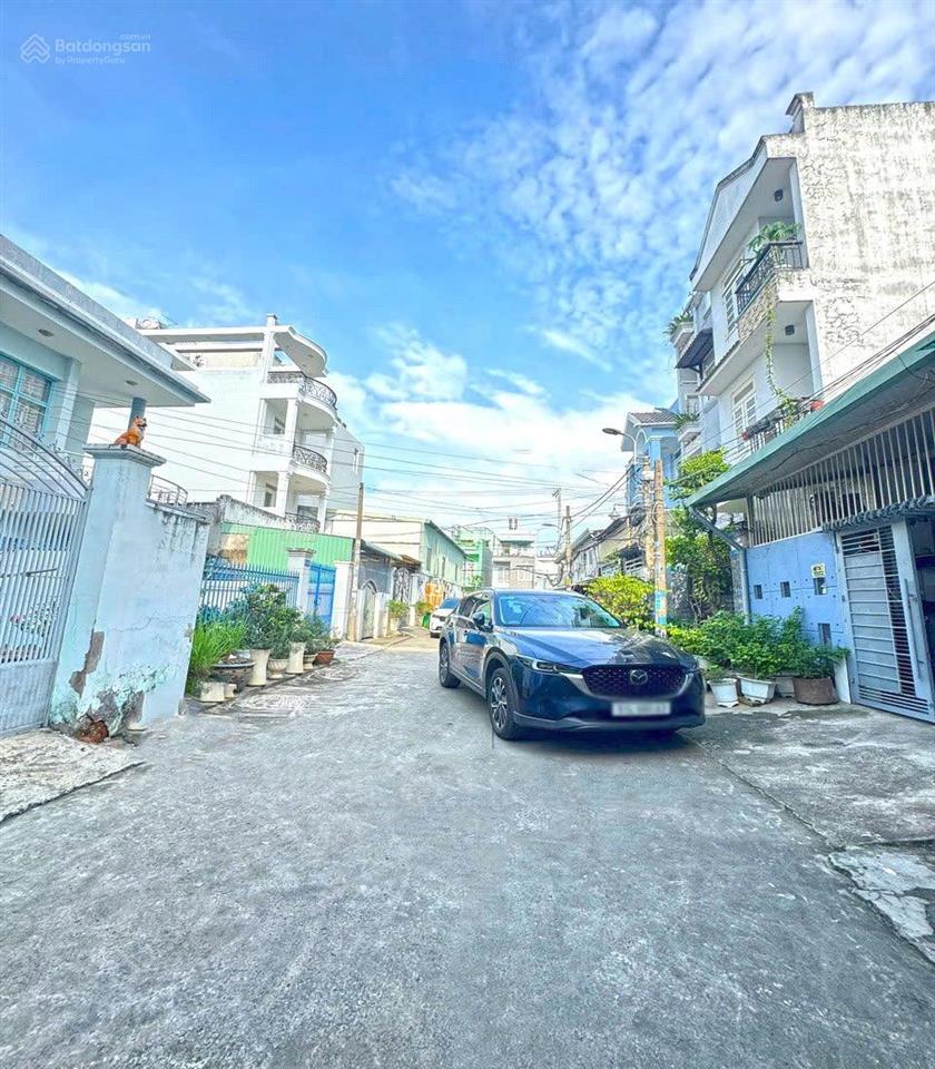 Nhà 2 tầng đường xe hơi 8m gò ô môi  quận 7