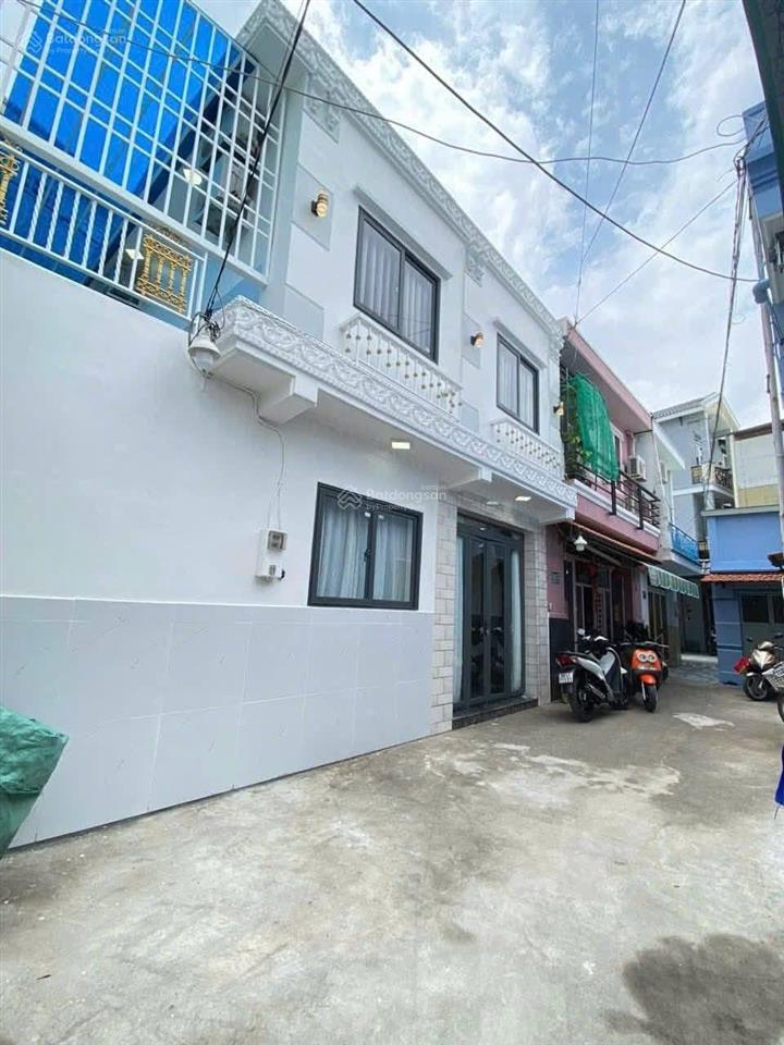 Nhà đẹp hẻm 4m htp p. tân phú, quận 7  cách mặt tiền huỳnh tấn phát giá hơn 5 tỷ còn thương lượng