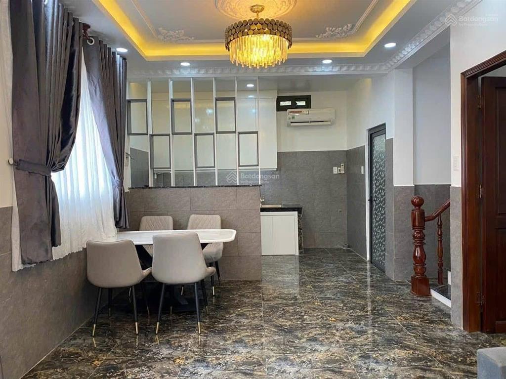 Nhà đẹp 3 phòng ngủ lớn, hẻm 4m htp, p. tân phú, quận 7