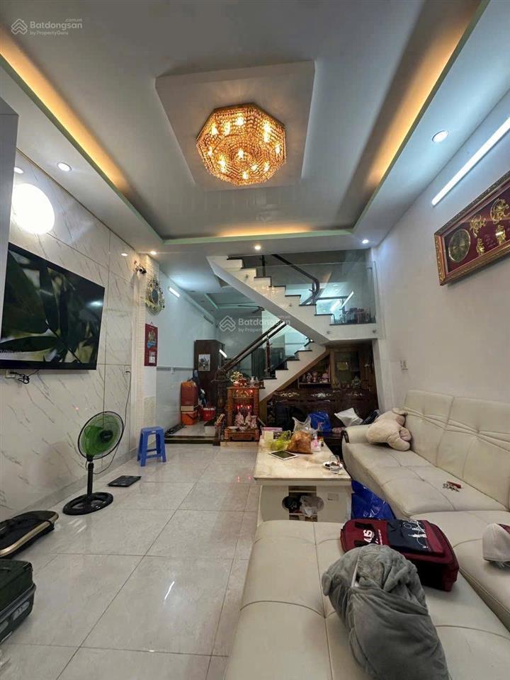 Nhà phố 2 tầng hẻm đường tân mỹ  quận 7