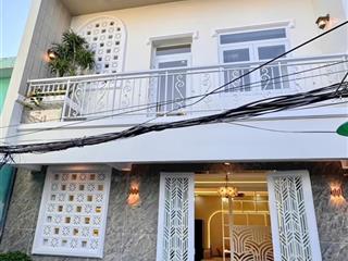 Nhà 3 tầng full nội thất đ. huỳnh tấn phát p. phú thuận q7