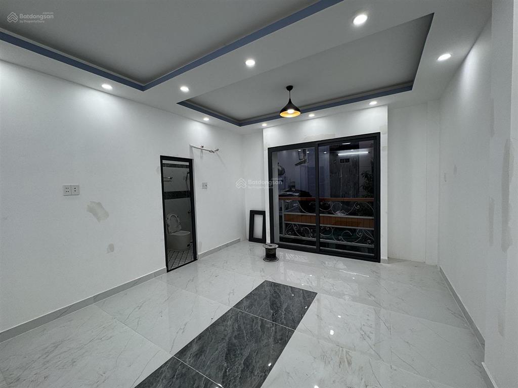 Tuyệt phẩm biệt thự mini 3 lầu, góc 2 mặt tiền hẻm 2 xe hơi 7 chỗ tránh nhau khu vip đặng văn ngữ