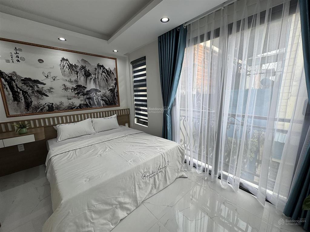 Biệt thự mini 3 lầu, t.kế tân cổ điển, full n.thất, hẻm ôtô cầm bá thước  cạnh phố ẩm thực pxlong