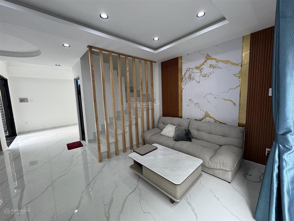 Biệt thự mini 3 lầu, t.kế tân cổ điển, full n.thất, hẻm ôtô cầm bá thước  cạnh phố ẩm thực pxlong