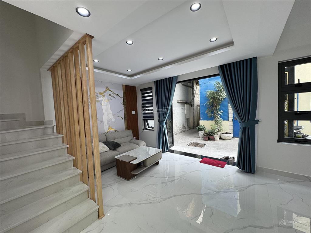 Biệt thự mini 3 lầu, t.kế tân cổ điển, full n.thất, hẻm ôtô cầm bá thước  cạnh phố ẩm thực pxlong