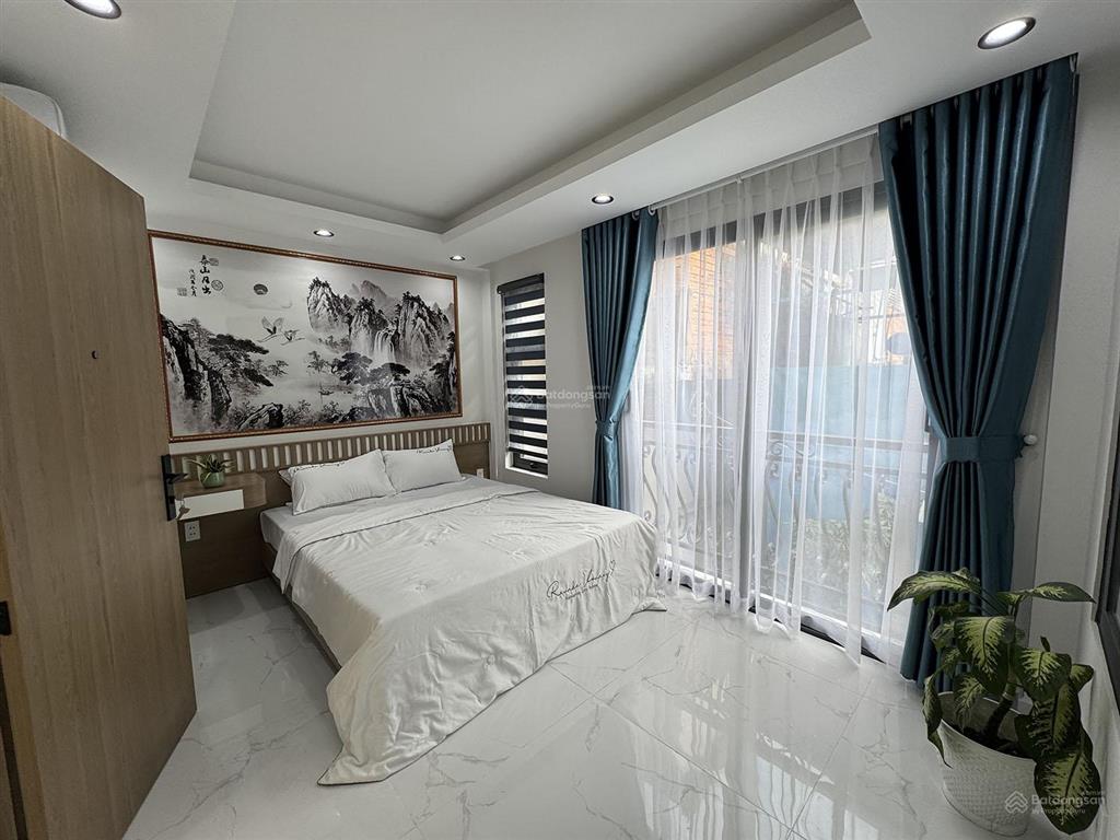 Biệt thự mini 3 lầu, t.kế tân cổ điển, full n.thất, hẻm ôtô cầm bá thước  cạnh phố ẩm thực pxlong