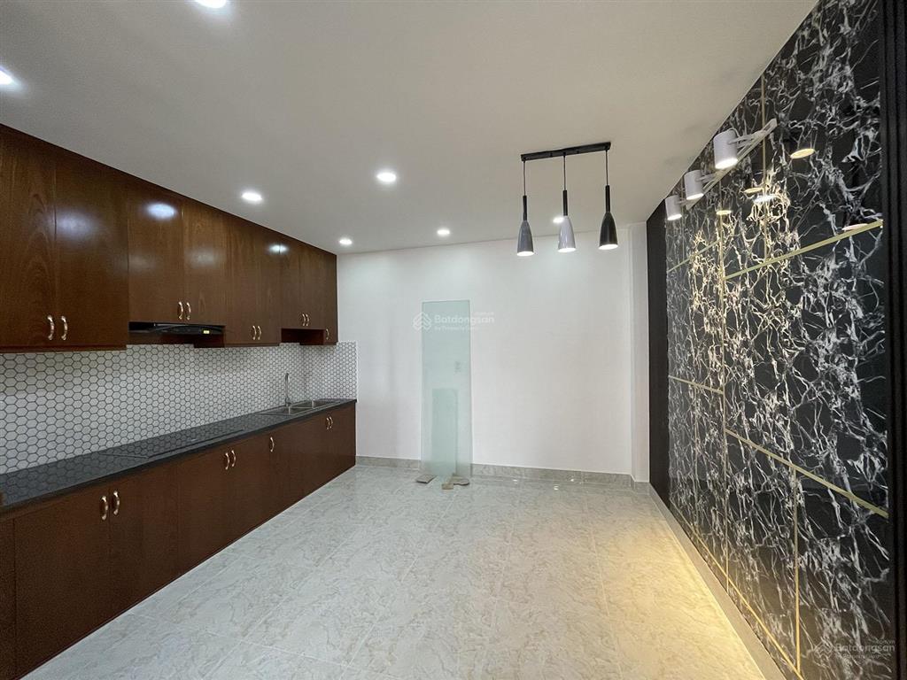 Bán nhà đường nguyễn trọng tuyển, quận phú nhuận tuyệt phẩm 4 lầu tk cổ điển paris pháp, hẻm ôtô