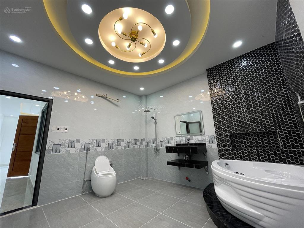 Bán nhà đường nguyễn trọng tuyển, quận phú nhuận tuyệt phẩm 4 lầu tk cổ điển paris pháp, hẻm ôtô