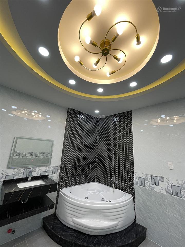 Bán nhà đường nguyễn trọng tuyển, quận phú nhuận tuyệt phẩm 4 lầu tk cổ điển paris pháp, hẻm ôtô