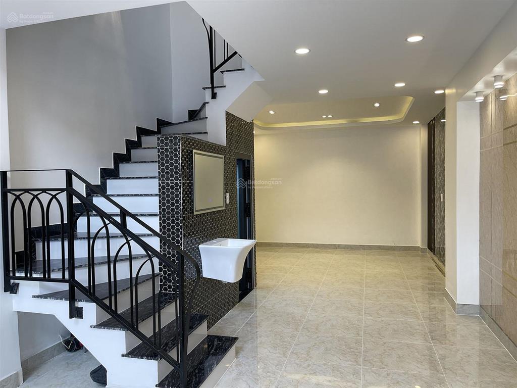 Bán nhà đường nguyễn trọng tuyển, quận phú nhuận tuyệt phẩm 4 lầu tk cổ điển paris pháp, hẻm ôtô