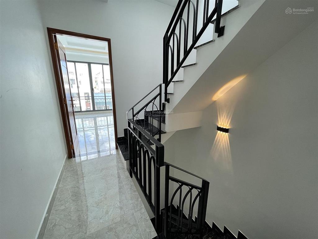 Bán nhà đường nguyễn trọng tuyển, quận phú nhuận tuyệt phẩm 4 lầu tk cổ điển paris pháp, hẻm ôtô