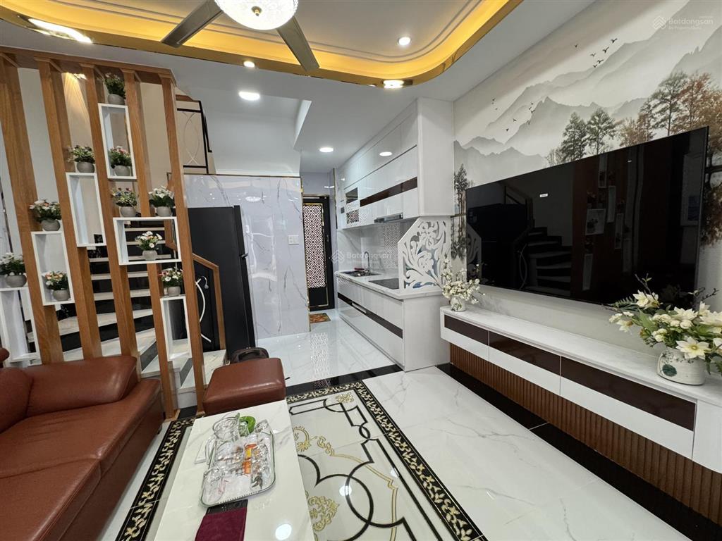 Nhà 4 lầu cao cấp khu hiếm nhà bán thiết kế cổ điển hxh trần quang diệu, p.nhiêu lộc. quận 3